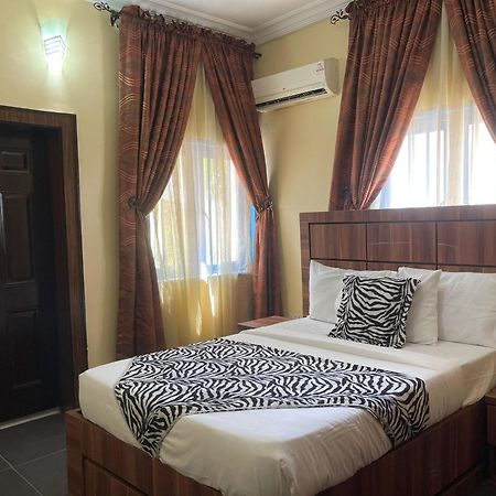 Aa Hotel And Suites Abuja Exterior foto