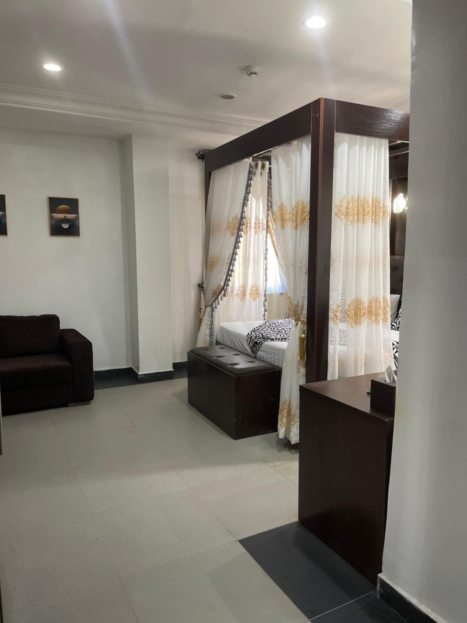 Aa Hotel And Suites Abuja Exterior foto